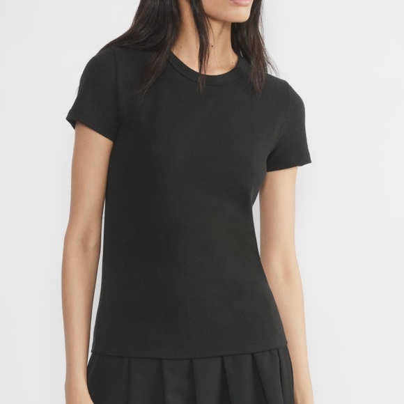 Sunday Best Tops - Aritzia Sunday Best Little Ribbed Hip T-Shirt - Black